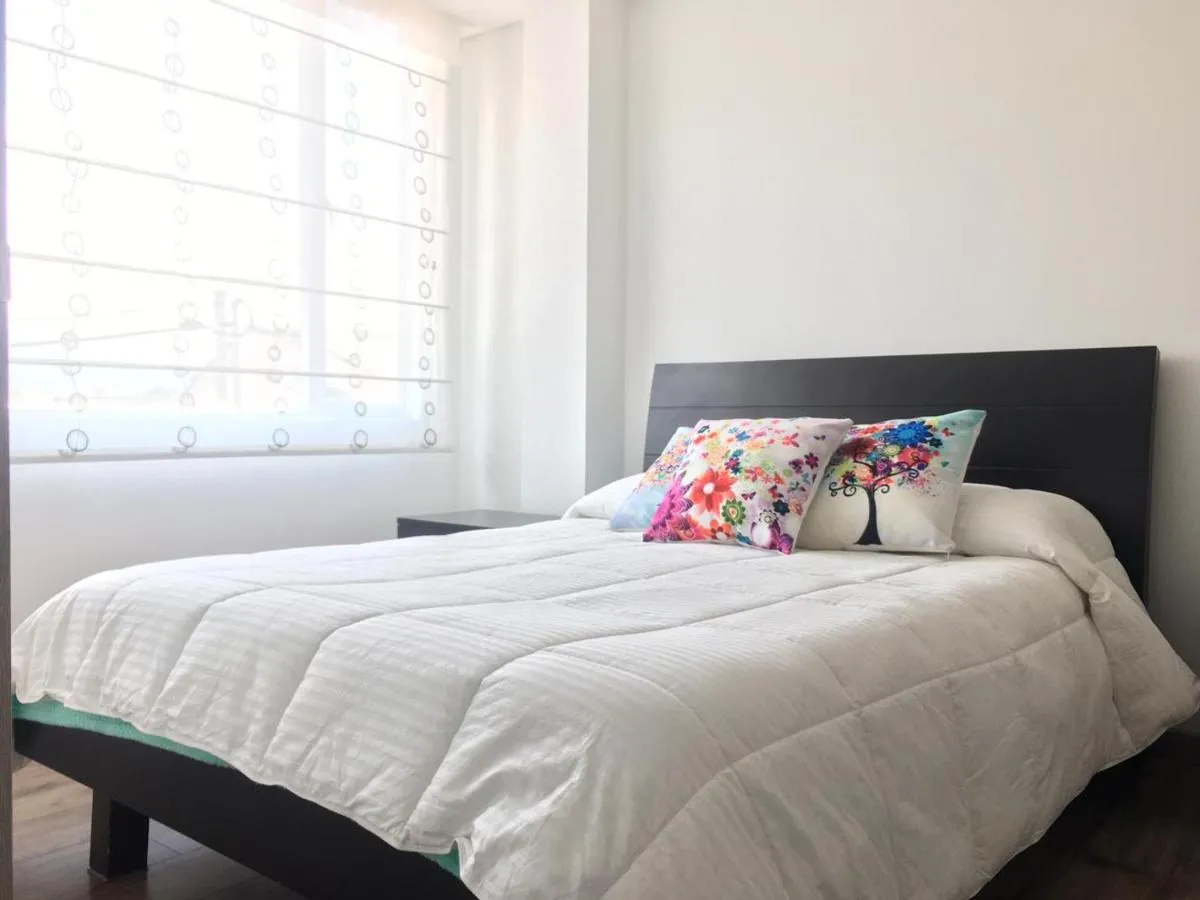 Image 2 of Hermoso apartamento con estacionamiento gratuito Chía N1