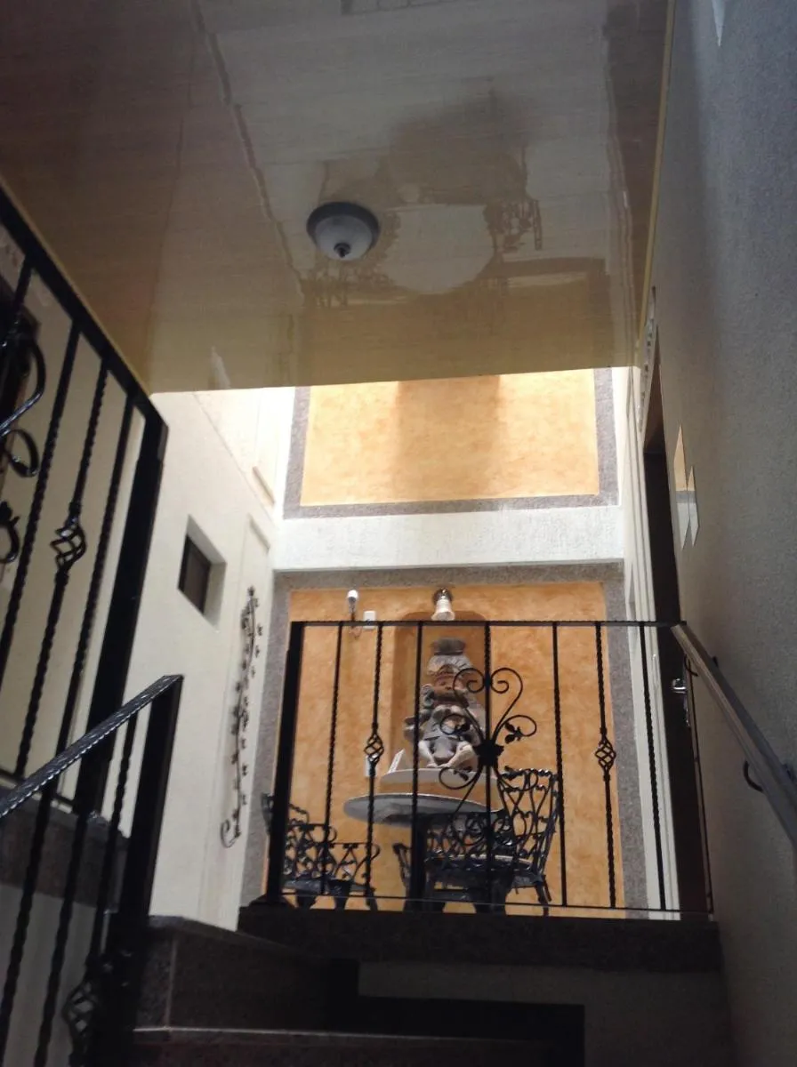 Image 5 of Hotel Castellana Inn