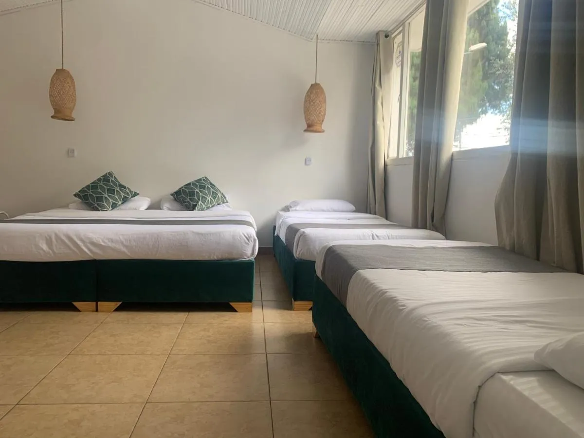 Image 1 of Hotel Quintas de Normandia