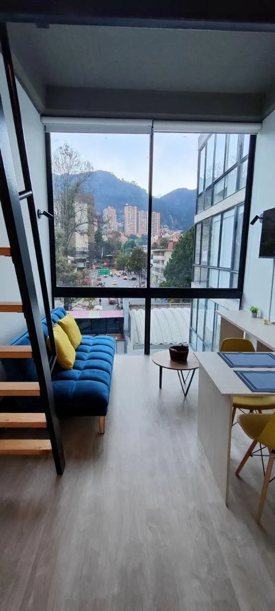 Image 3 of Loft con vista a la montaña