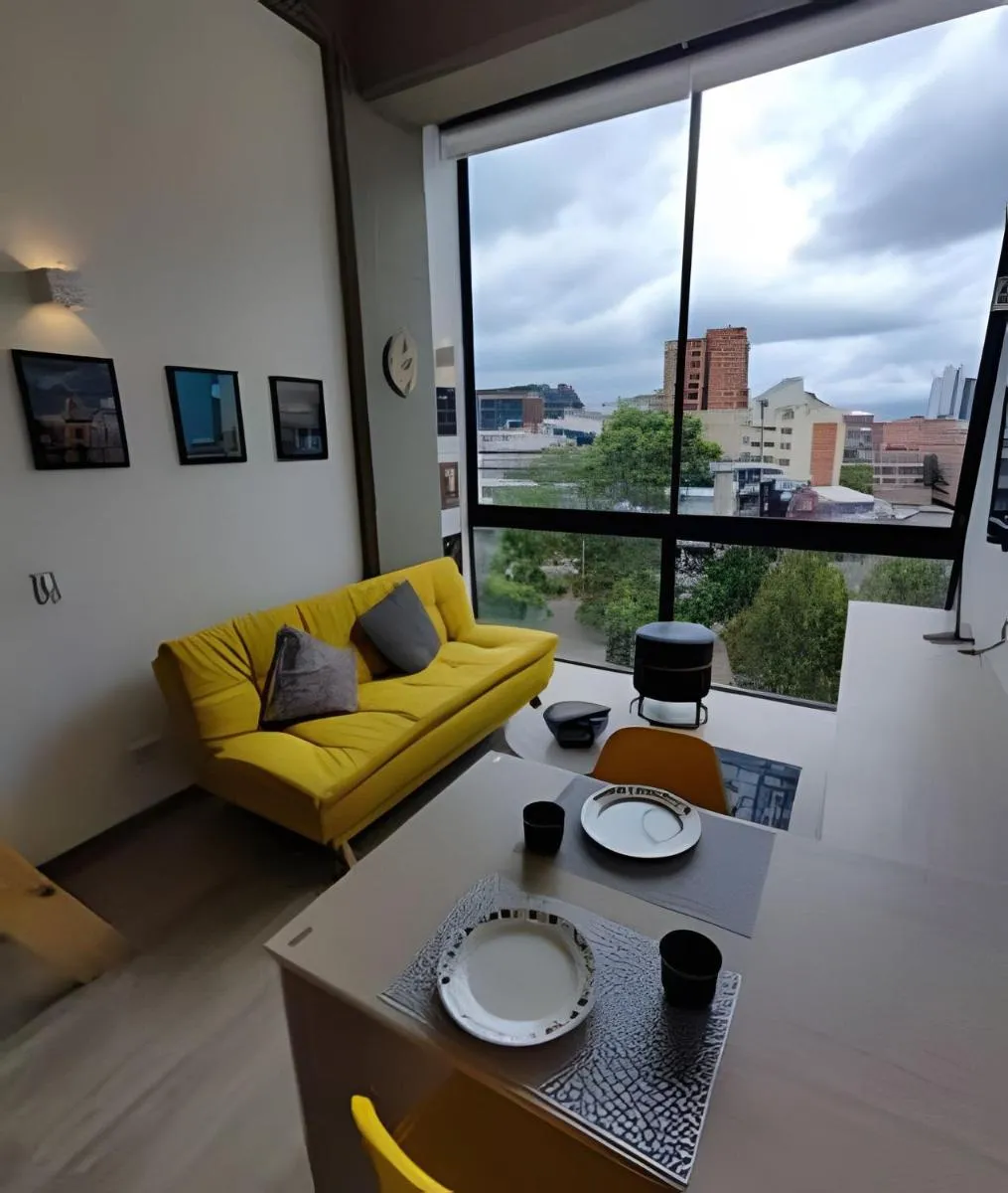 Image 3 of Loft moderno con vista a los cerros en Chapinero
