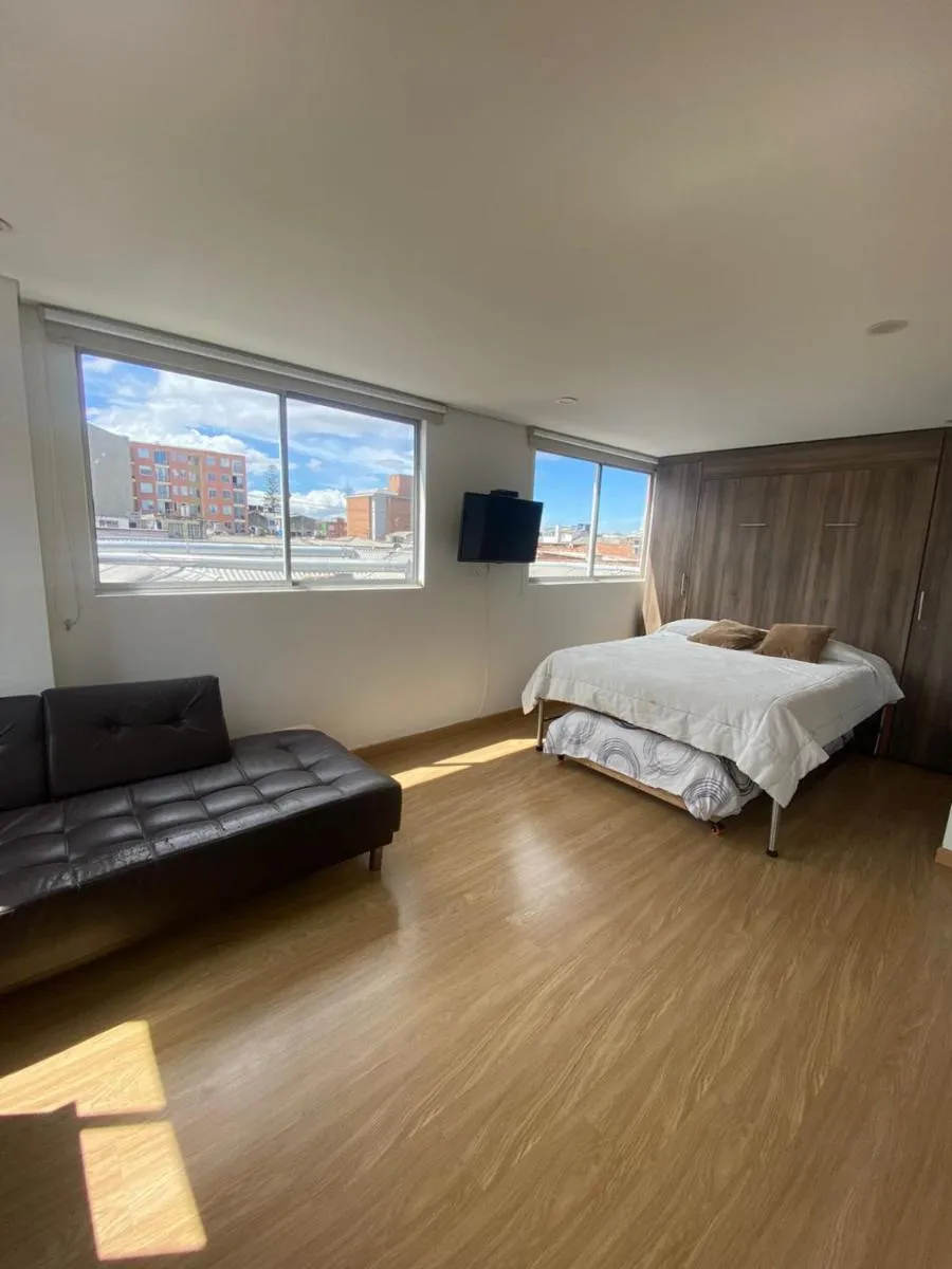 Image 2 of Loft near touristic zone