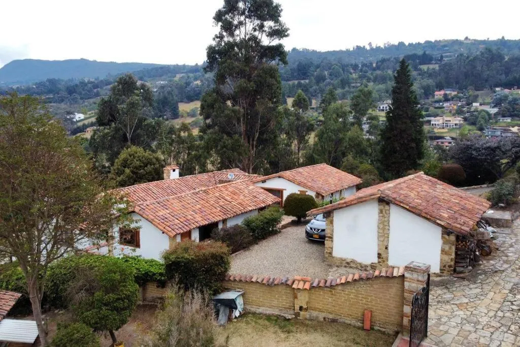 Image 2 of Mansión de Yerbabuena Retiro en la Montaña