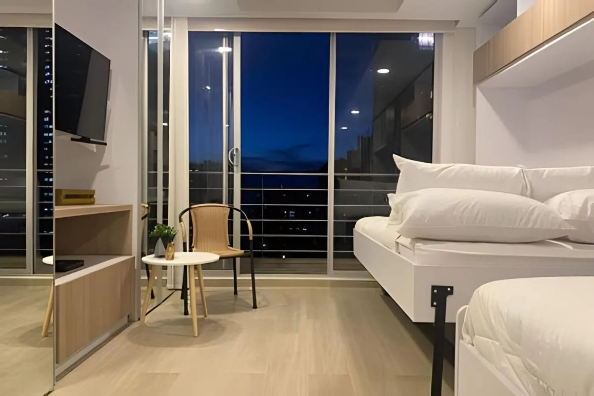 Image 1 of Maravilloso loft con vista al atardecer – 707