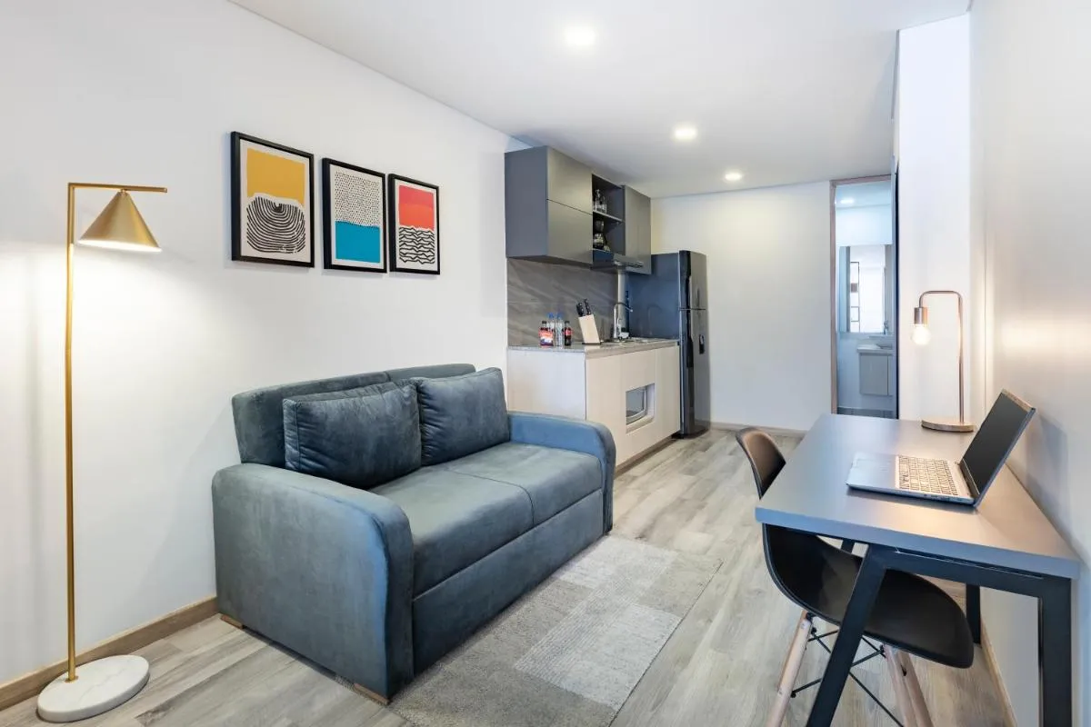 Image 5 of Modern Loft in 85 st