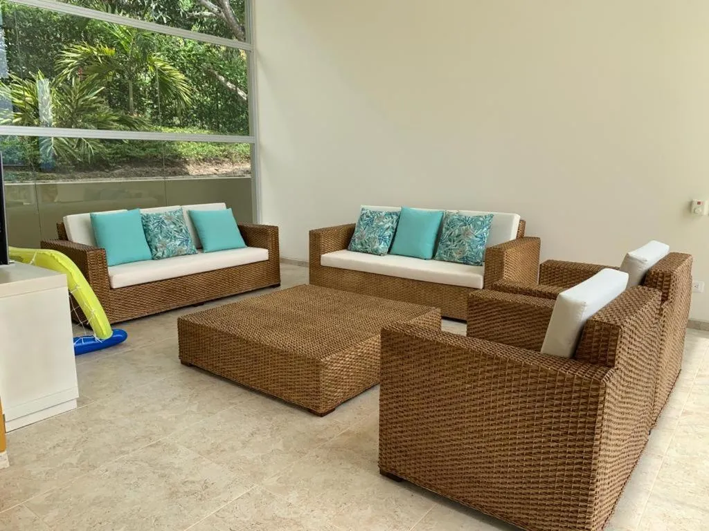Image 2 of Moderna Casa-Pet Friendly-Paisajes Increibles