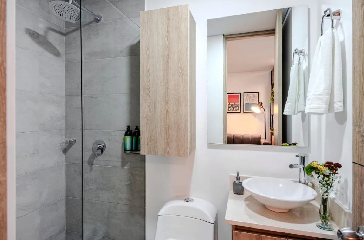 Image 2 of Modern loft in 94 st