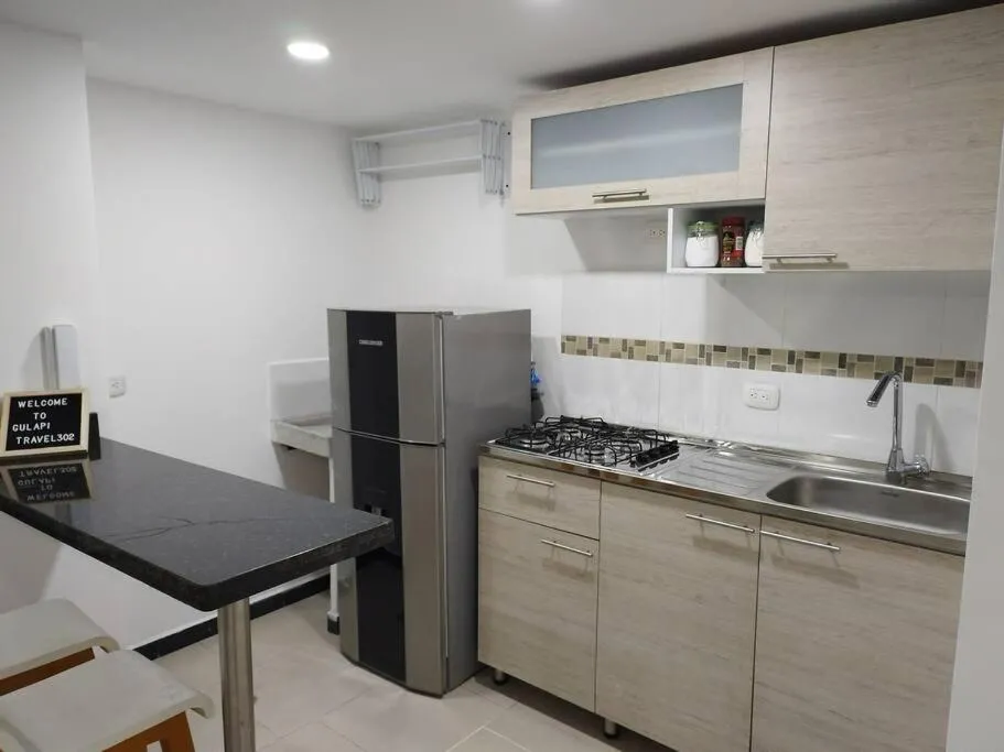 Image 1 of Moderno apartamento cerca al aeropuerto