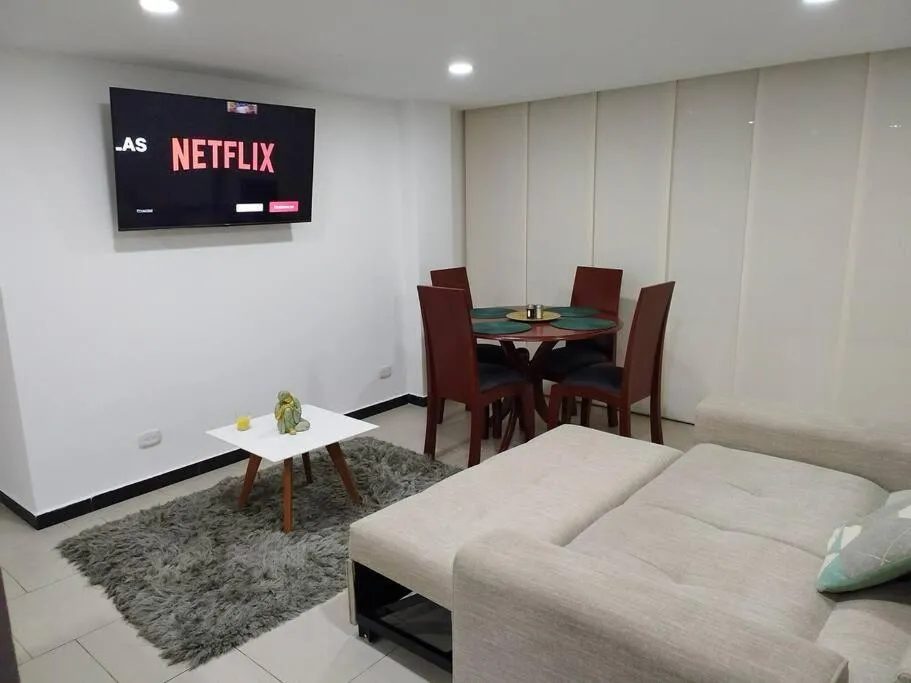 Image 6 of Moderno apartamento cerca al aeropuerto