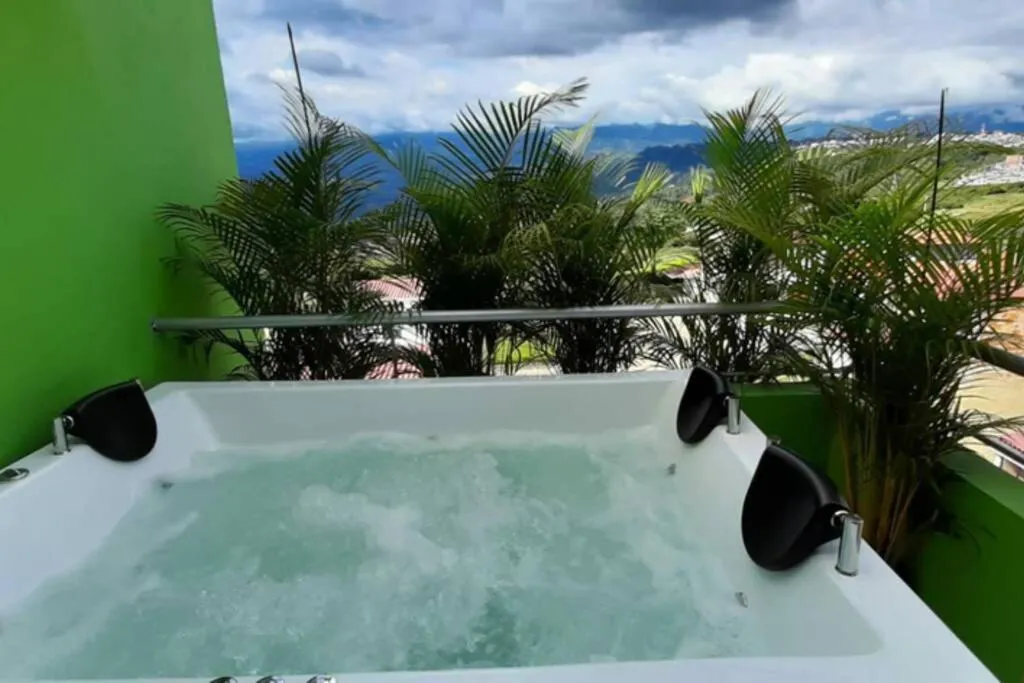 Image 1 of Penthouse SPA Jacuzzi y Sauna Privado