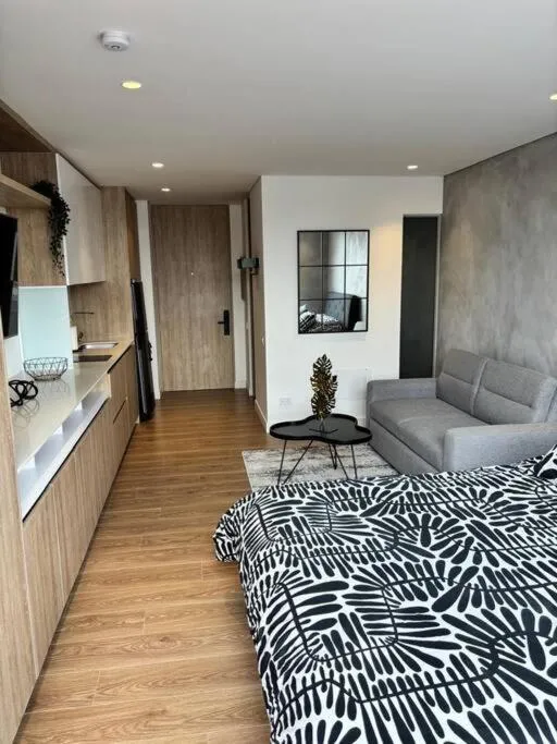 Image 1 of Petit Loft 204B