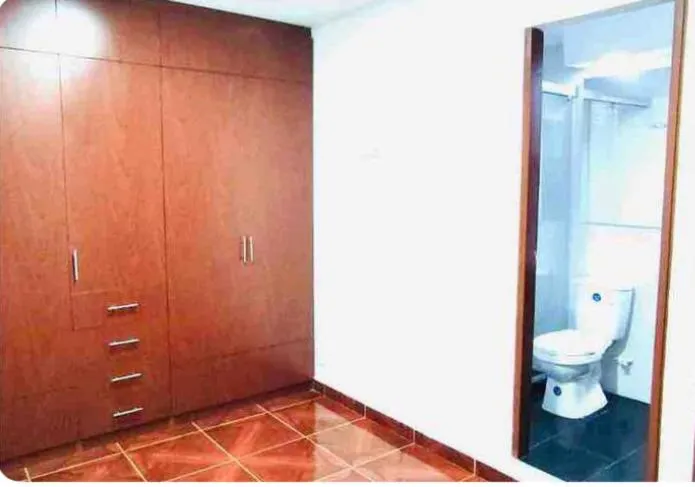 Image of Pleasant Top Level Apartment Close to Shops