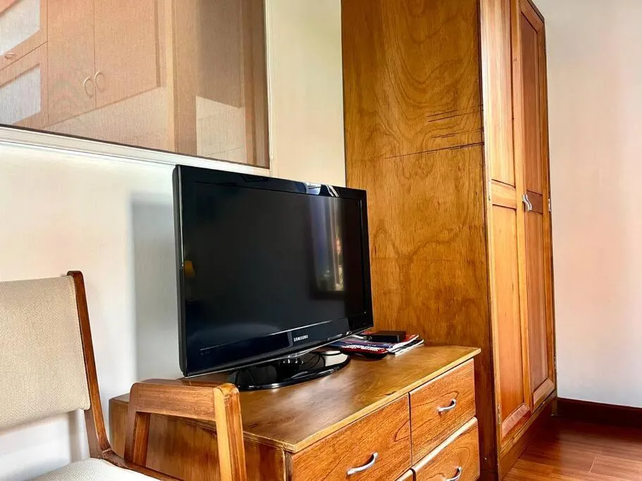 Image 2 of Private Studio-Apartment in Cedritos