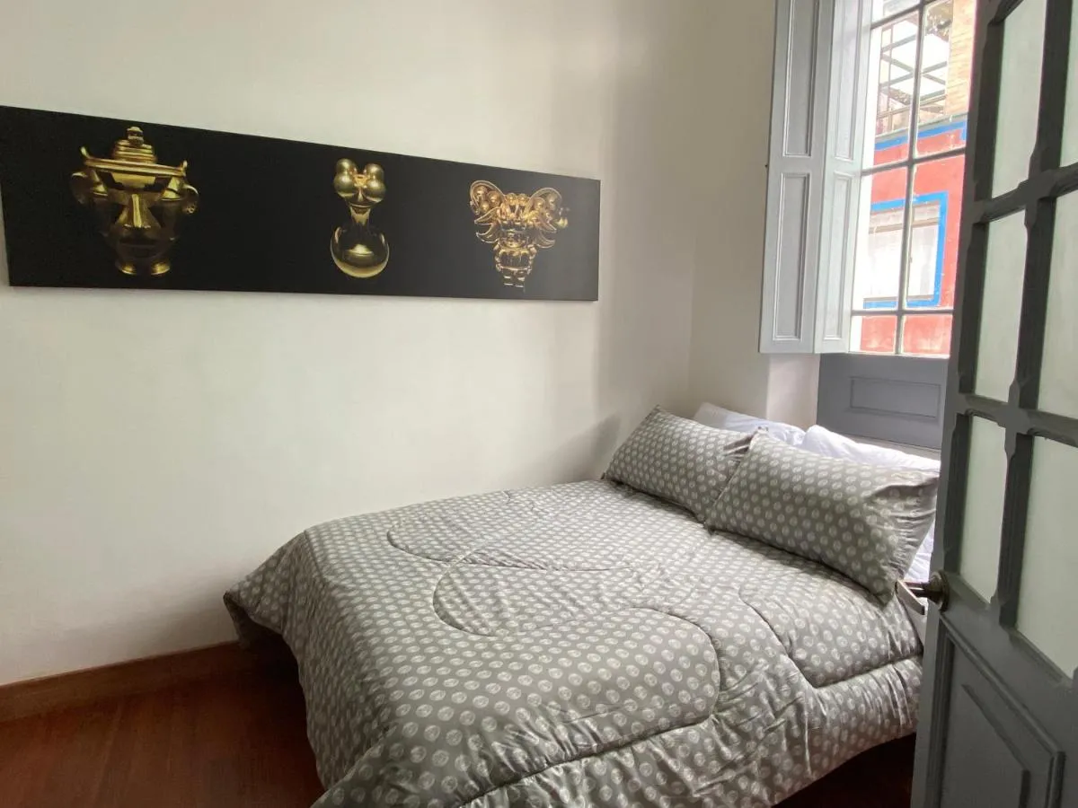 Image 1 of REPUBLICANA CASA HOSTAL – HABITACION 2 MUISCA