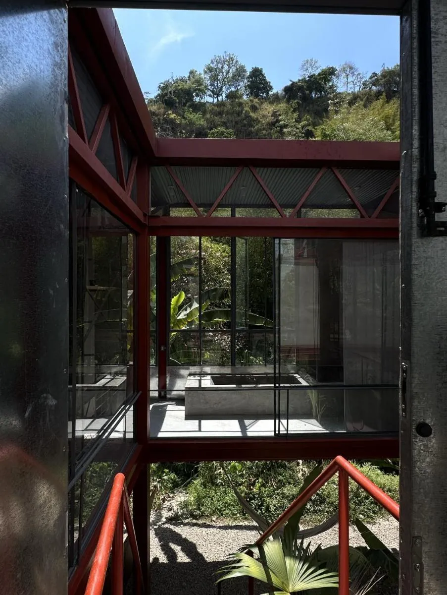 Image 6 of Red art house en reserva natural