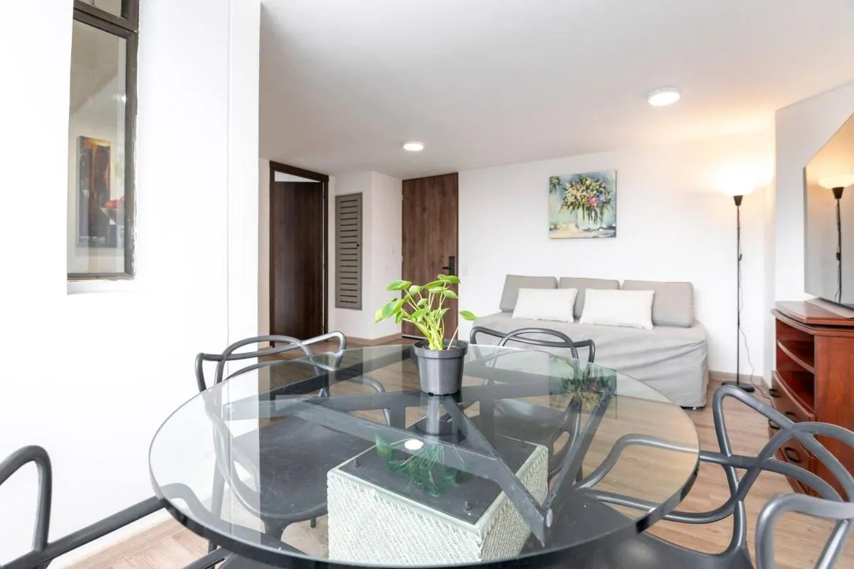 Image 1 of Suite 7 – 1 parque 93, Bogotá
