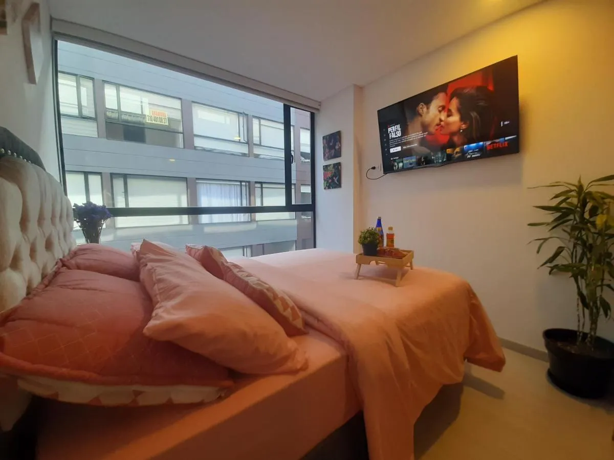 Image 1 of Suite con piscina Chapinero 621