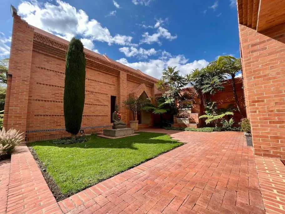 Image 5 of The Abbey – Palatial Estate – Long Term Deals