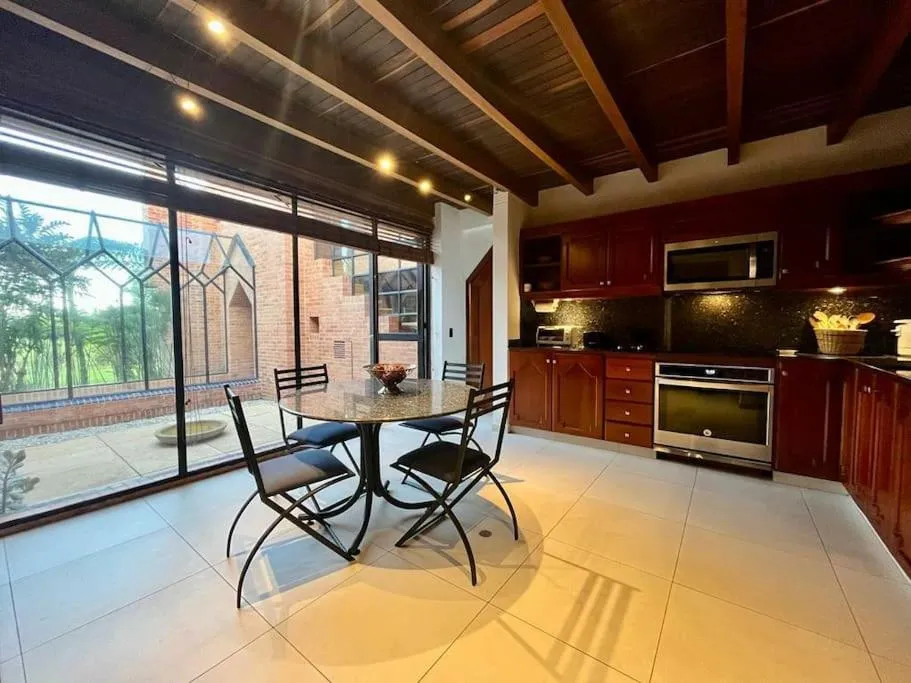 Image 6 of The Abbey – Palatial Estate – Long Term Deals