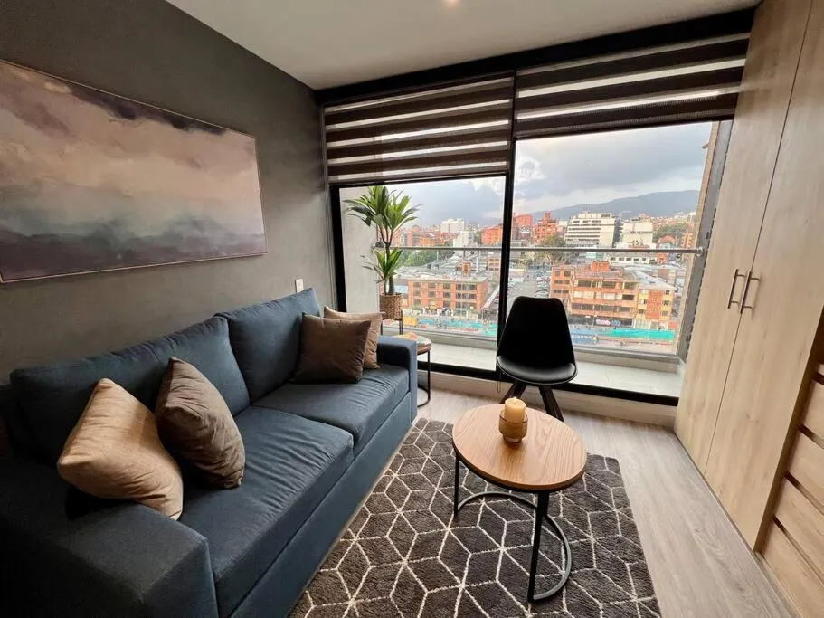 Image of “Tranqui” City Vibes