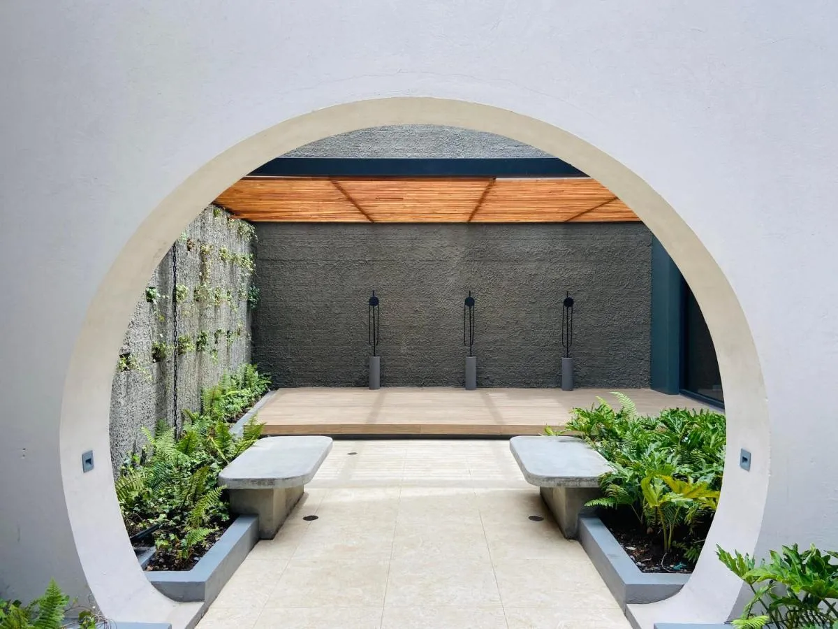 Image 4 of Wynwood House 100