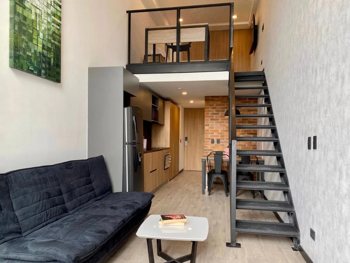 Image 2 of Wynwood House Polo