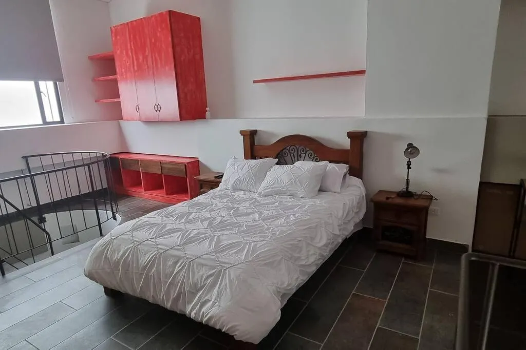 Image of precioso apartaestudio en el centro histórico chía roj