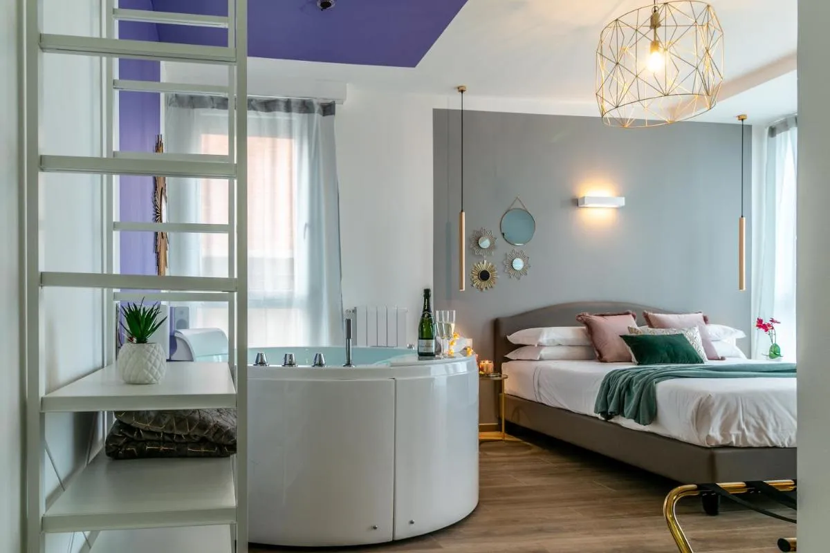 Image 1 of 4 Star Suite SPA – Self Check-In
