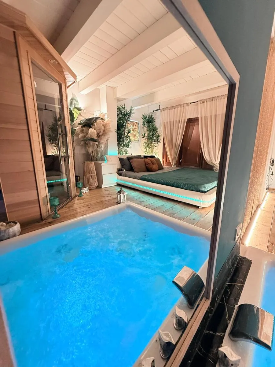 Image 3 of AMA Esclusive SPA Bologna