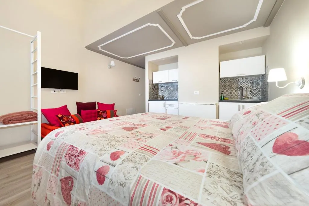 Image of A Casa Di Luna