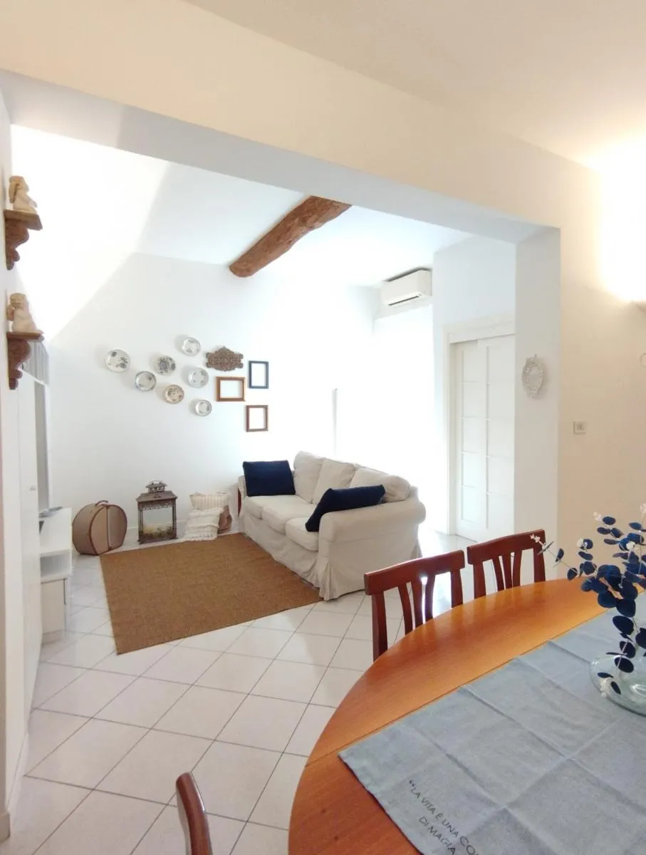 Image 3 of A casa di Kika
