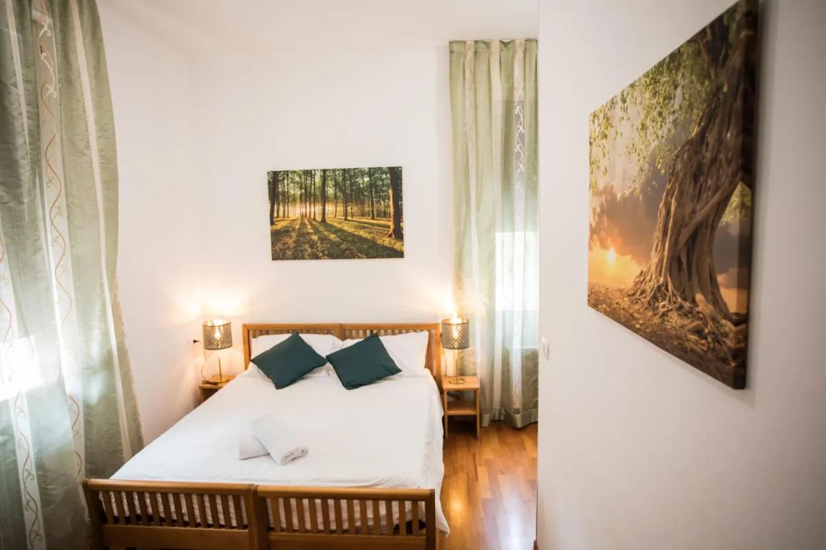 Image 1 of Affittacamere Le Camere di Porta San Felice – Self Check in