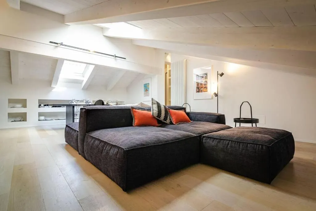 Image 1 of Asinelli Luxury Apartment