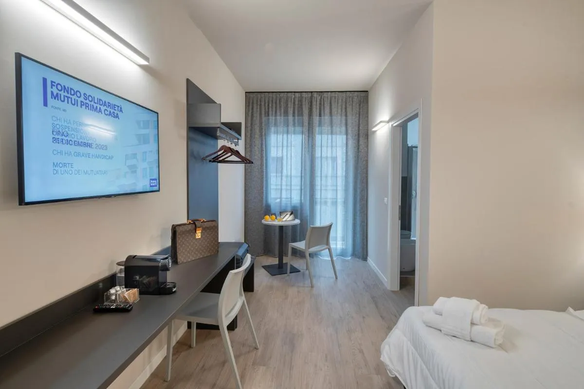 Image 1 of Astoria Comfort Rooms