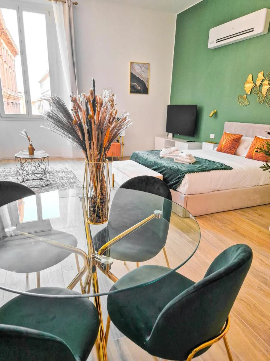 Image 6 of Aviana Suite
