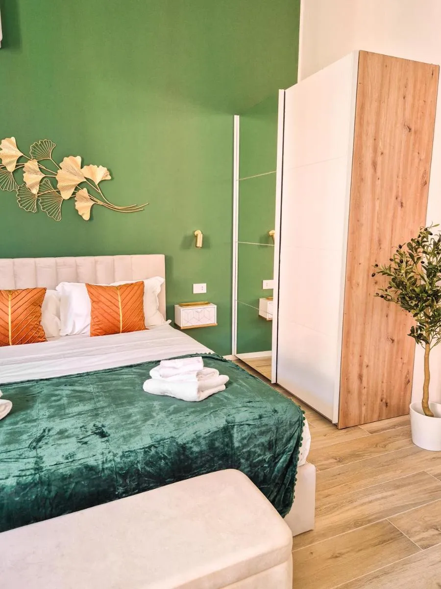 Image 3 of Aviana Suite