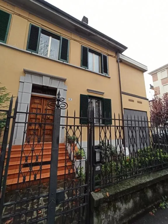 Image of B&B Number 9