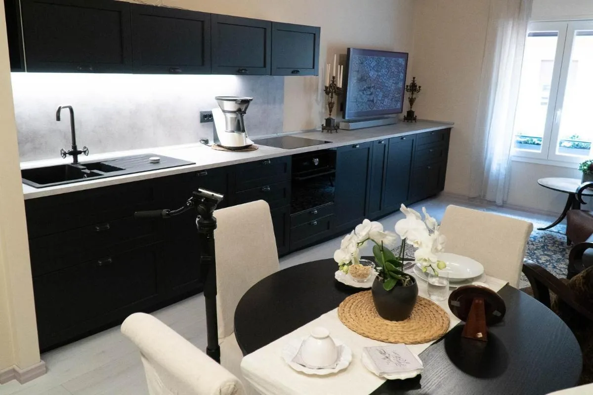 Image 2 of Beauty Case intimate, quiet and central apartment