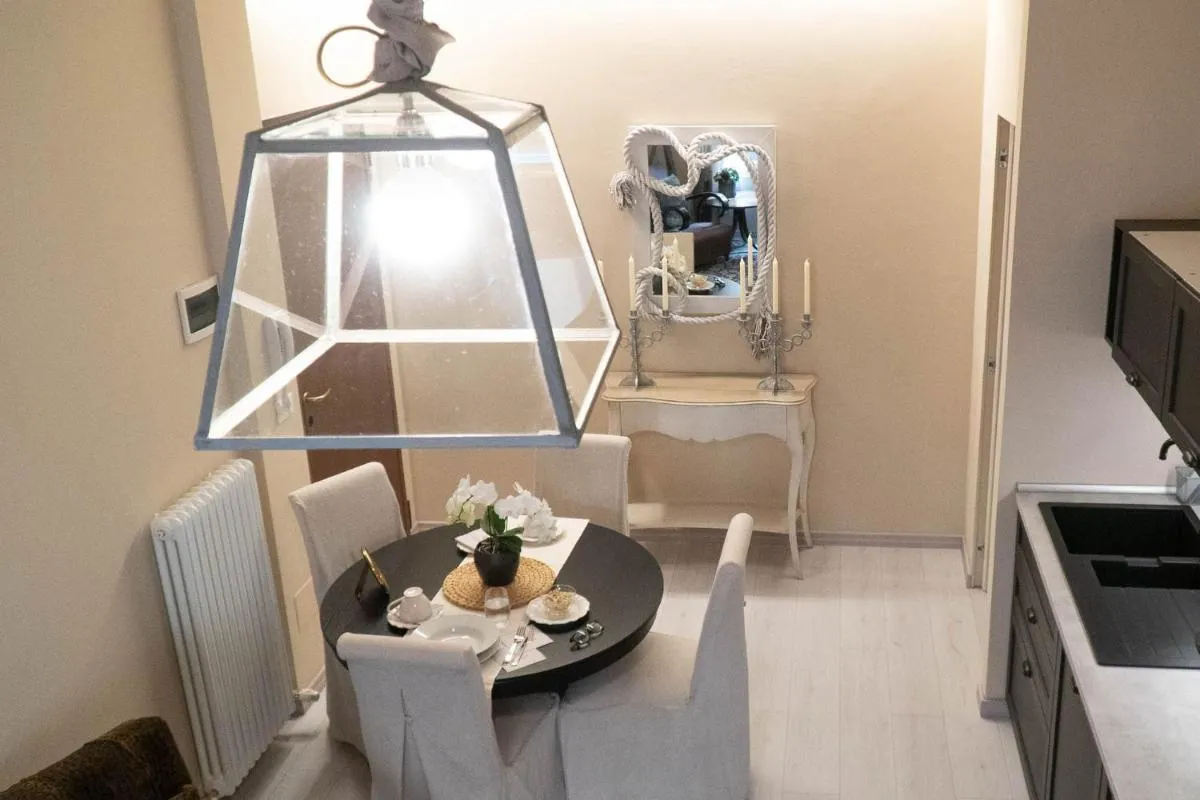 Image 4 of Beauty Case intimate, quiet and central apartment