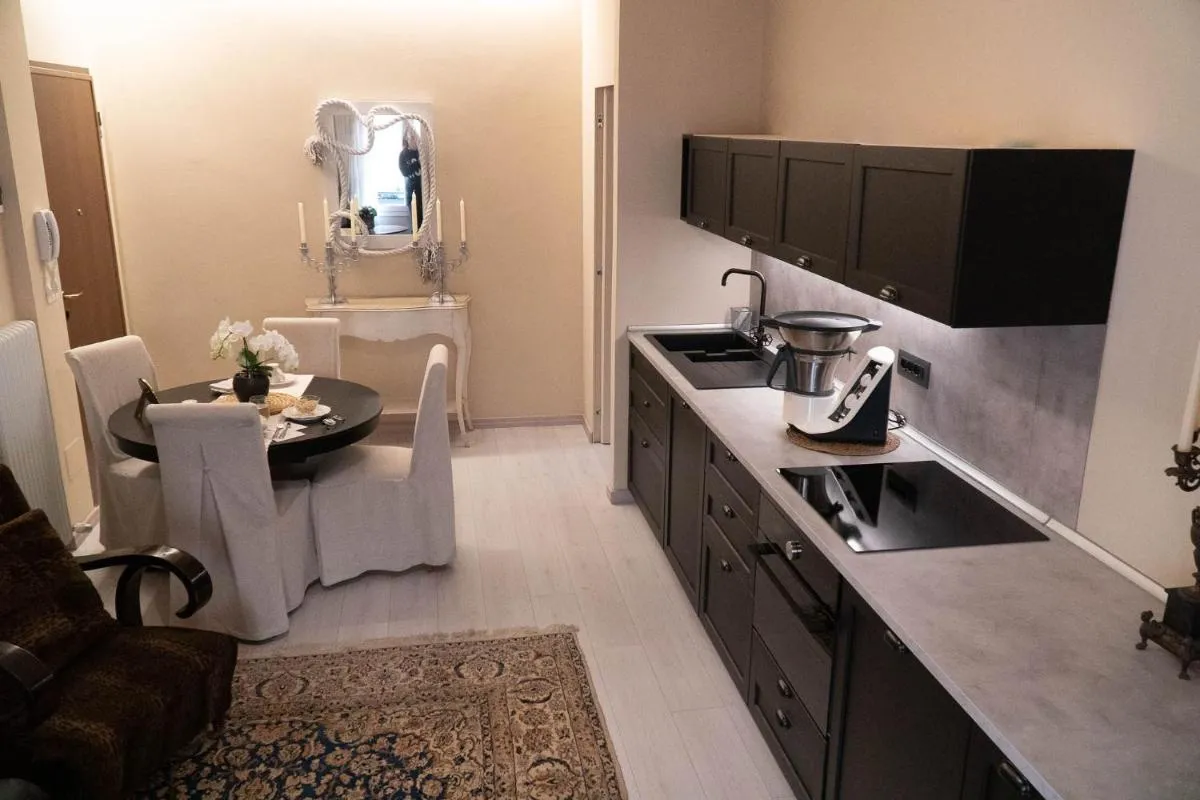 Image 1 of Beauty Case intimate, quiet and central apartment