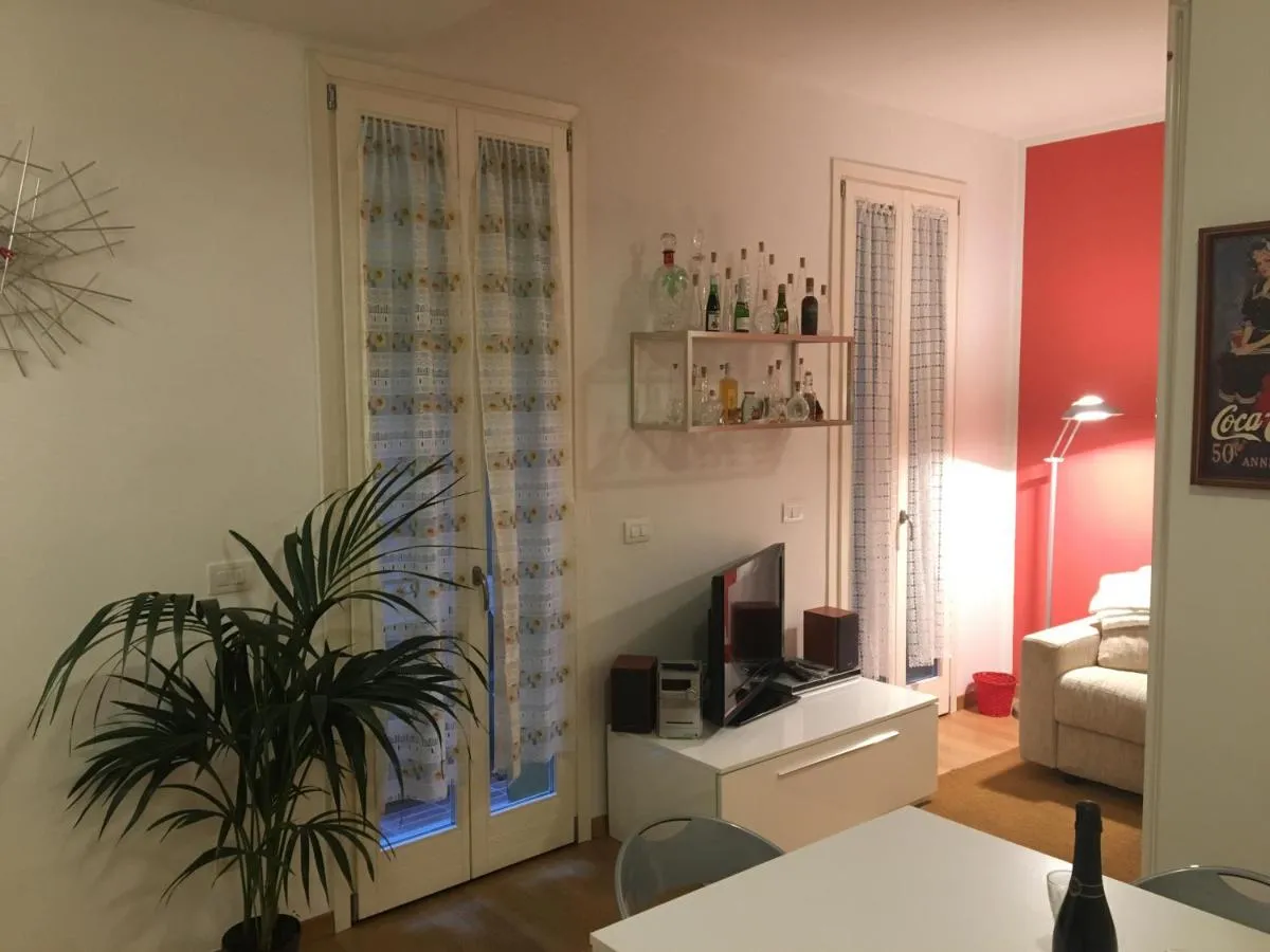 Image 1 of BelliNcentro