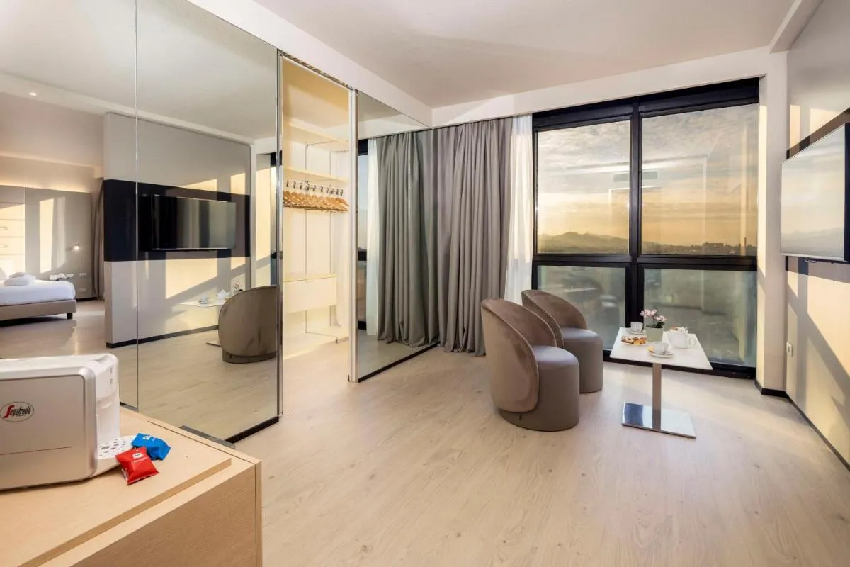 Image 4 of Best Western Plus Tower Hotel Bologna
