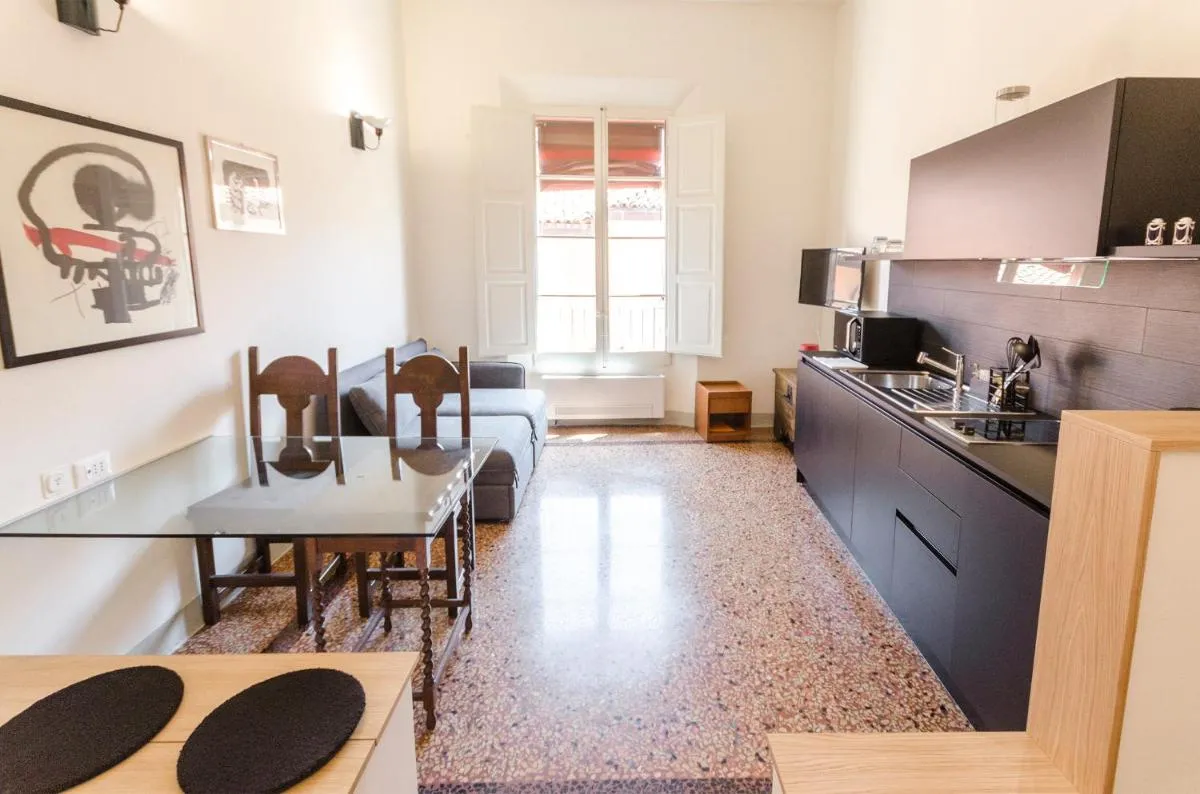 Image 1 of Bocchi Elegant Apartment