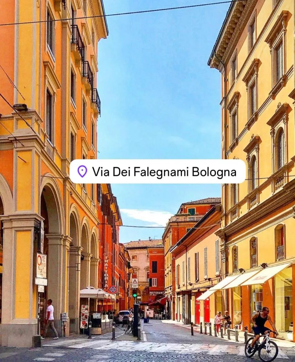 Image 3 of BolognaBySide-DE FALEGNAMI