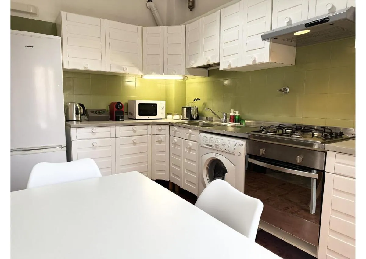 Image 5 of Bologna Central Station Apartment