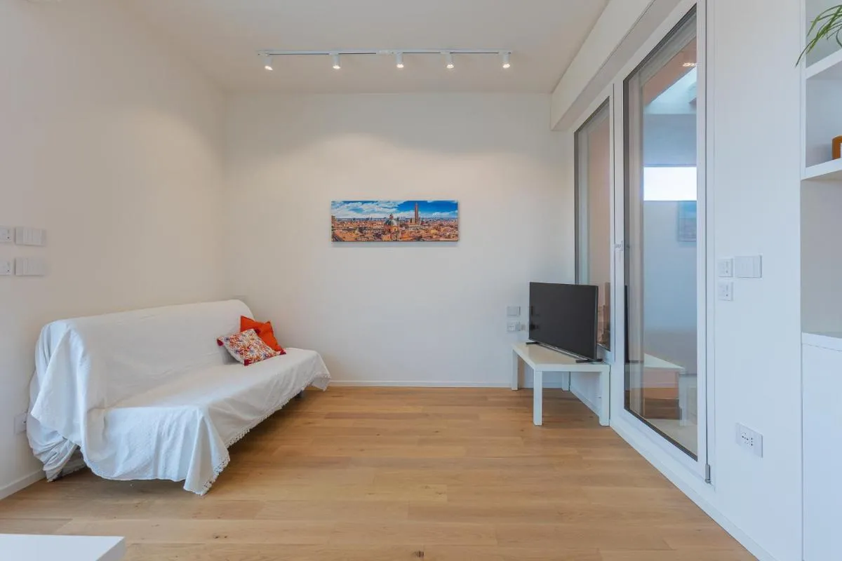 Image 4 of Bologna Hills View – Stunning Attic with Terrace