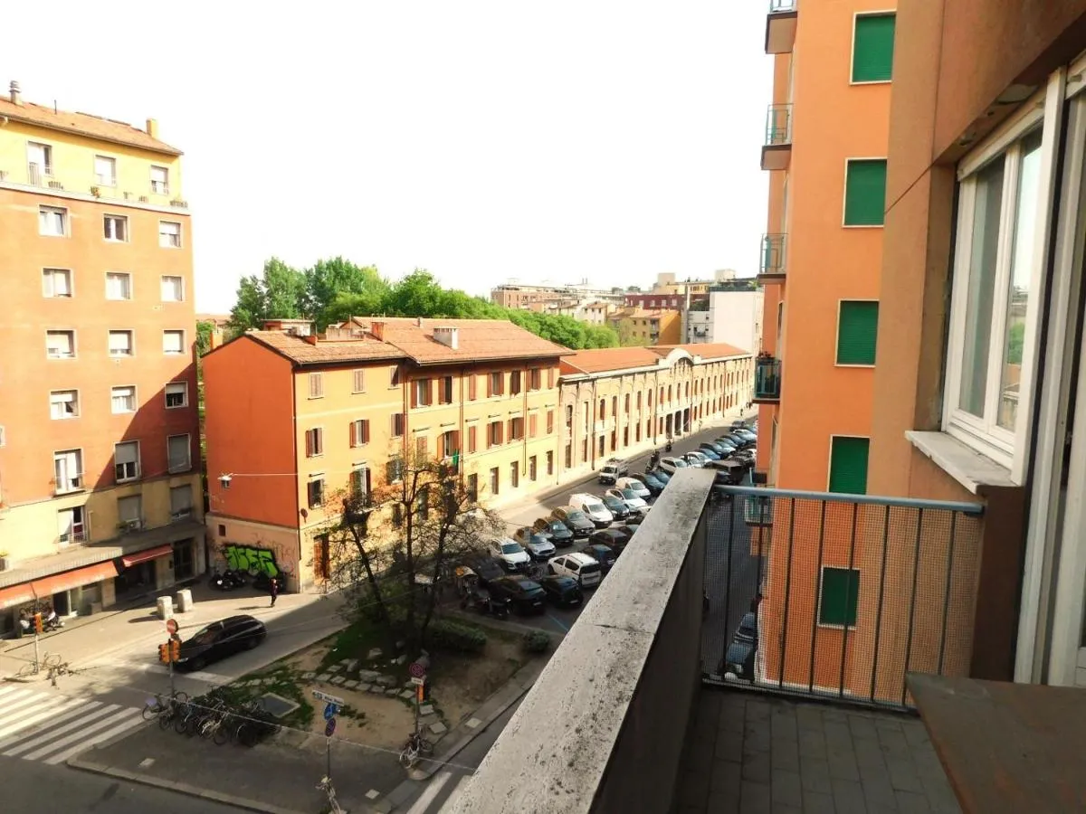 Image 5 of Bologna city centre, living in Lame