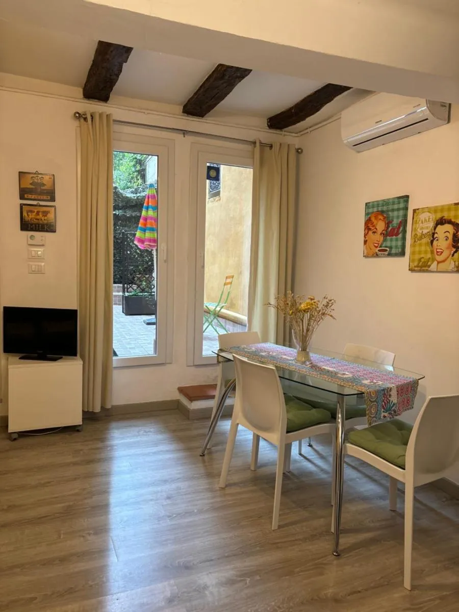 Image 3 of CASA NOAH