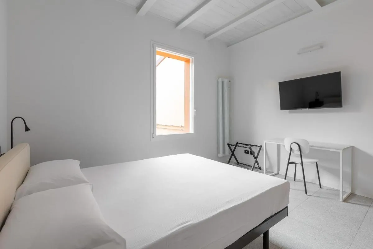 Image 4 of Capo di Lucca White Apartments by Wonderful Italy