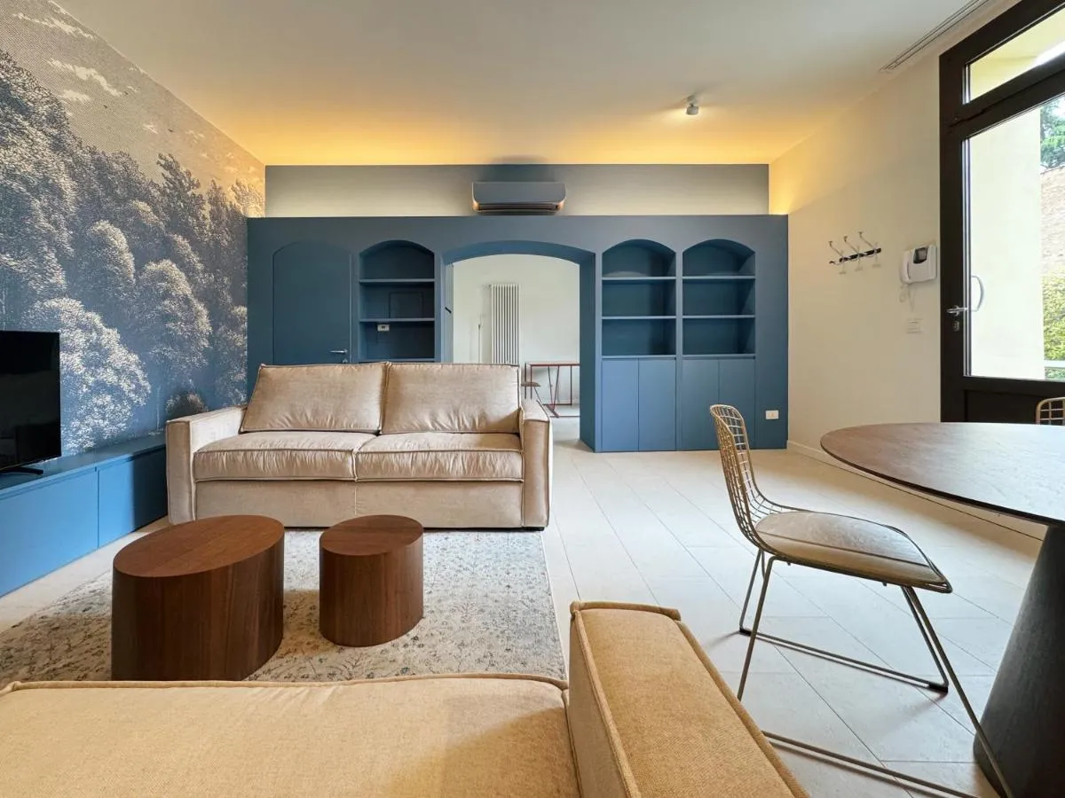 Image 4 of Carducci Residence
